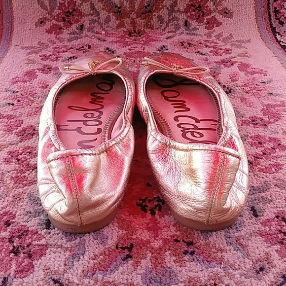 SAM EDELMAN FLATS/SHOES (GOLD) SIZE 7 MED. - Picture 3 of 8